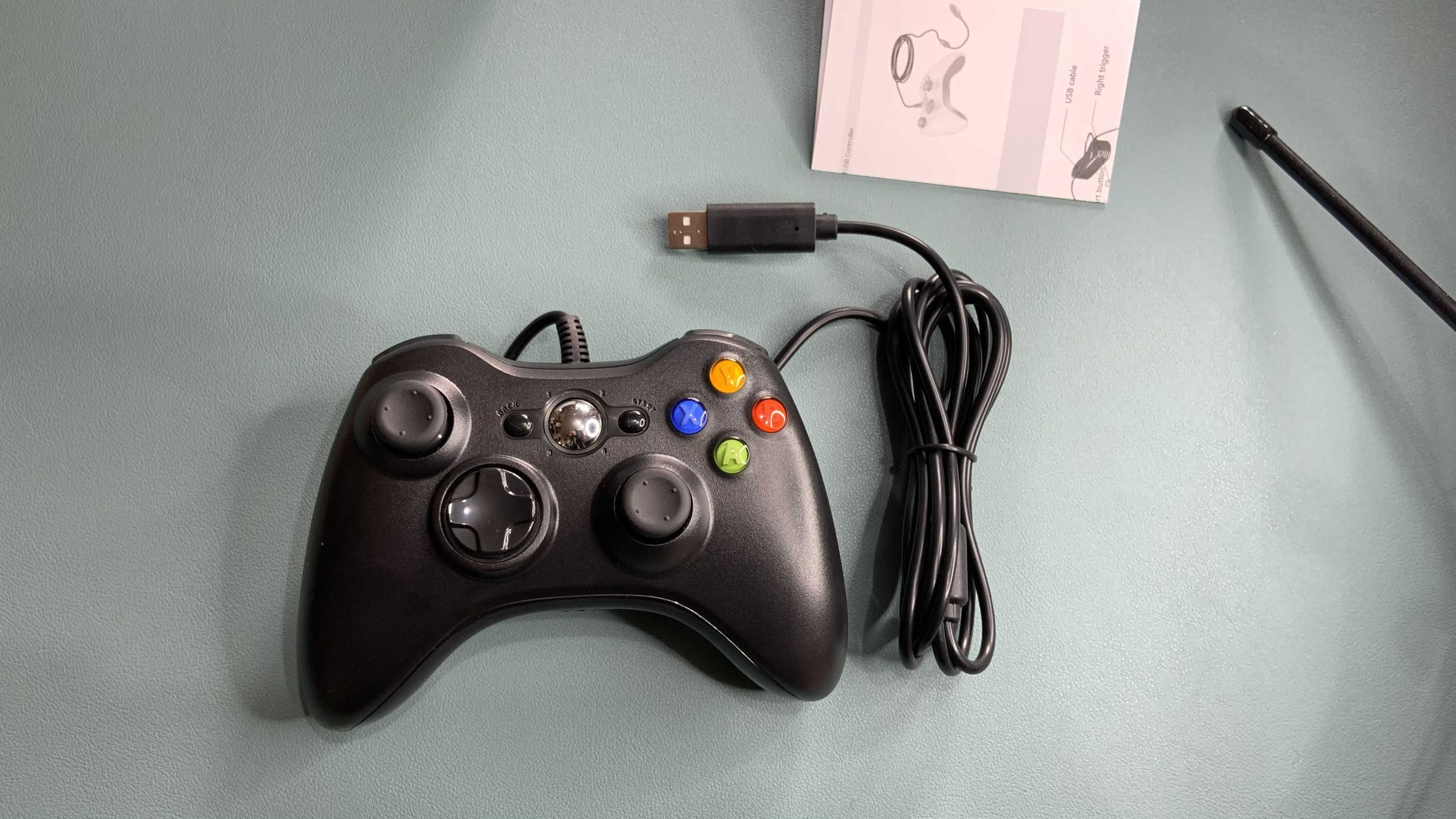 Joystick Maneta Controller cu fir pentru Xbox 360 / PC / Windows