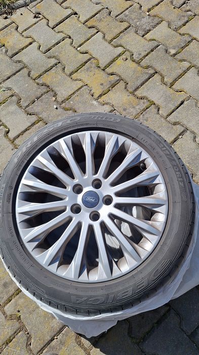 Vând set jante 17" pt Ford, deosebite!