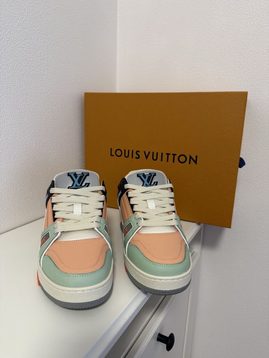 Louis Vuitton sneakers dama