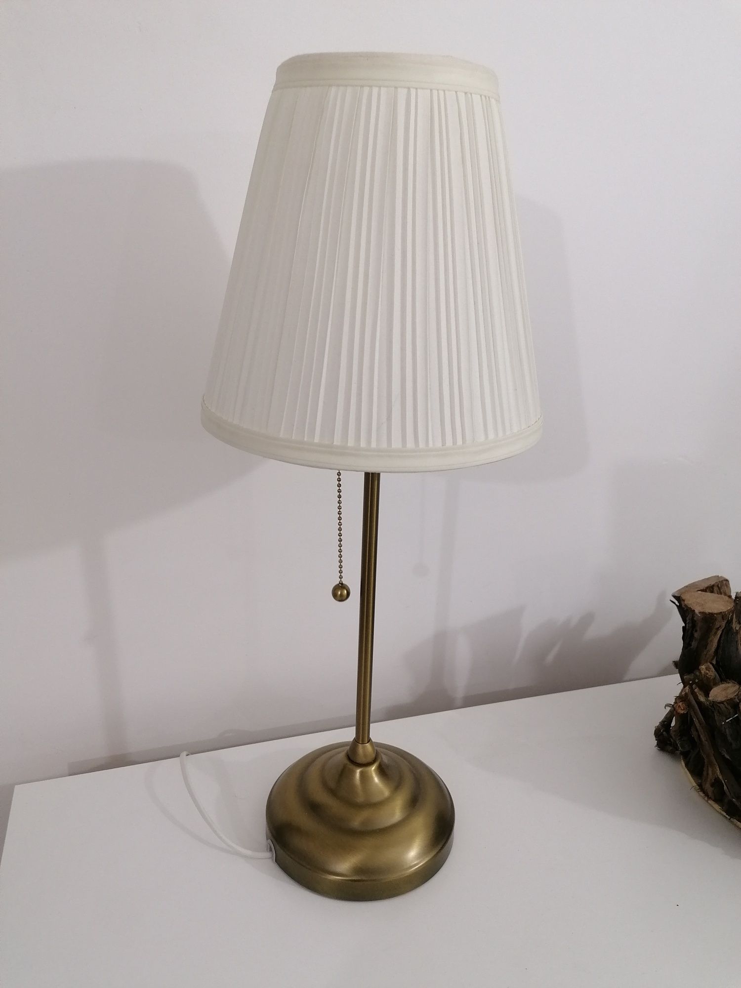 Lampa Ikea alba cu bronz