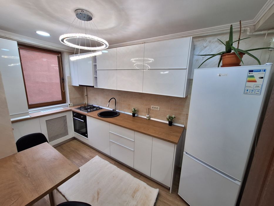 APARTAMENT LUX - KAMSAS - Bloc Stradal - Mobilat - Totul Nou - cu Lift