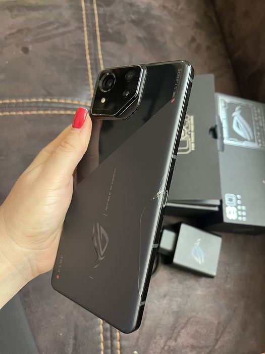 Telefon Asus ROG Phone 8