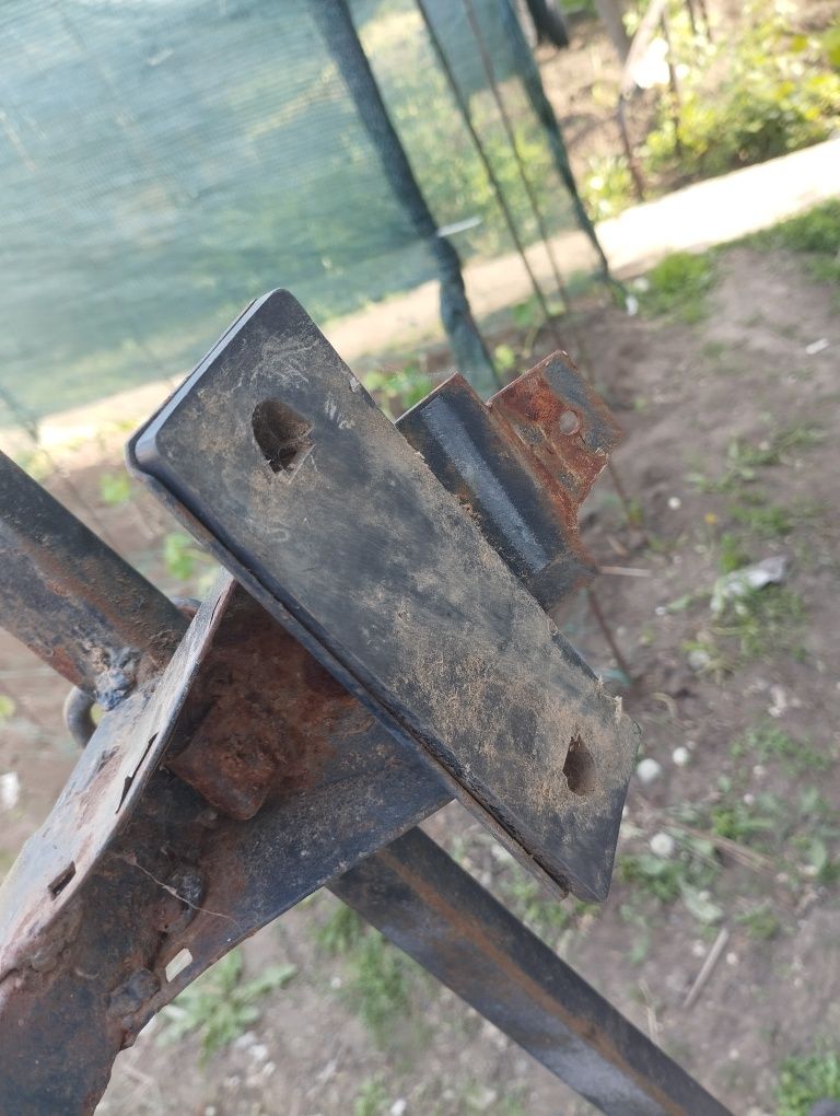 Продам багажник от нивы Шевроле
