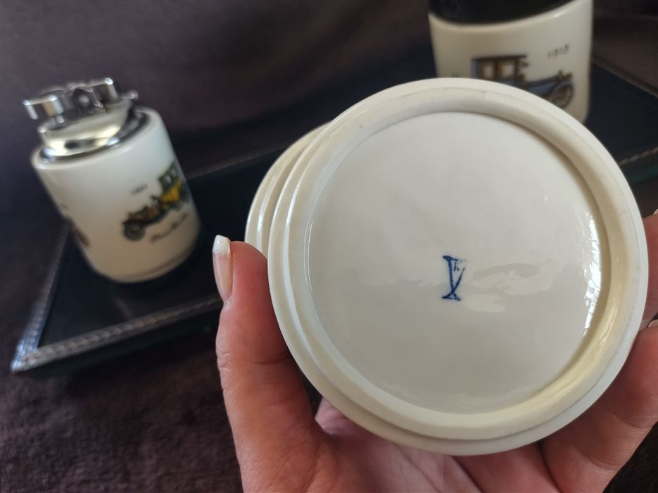 Set tabachera bricheta, scrumiere din porțelan Packard