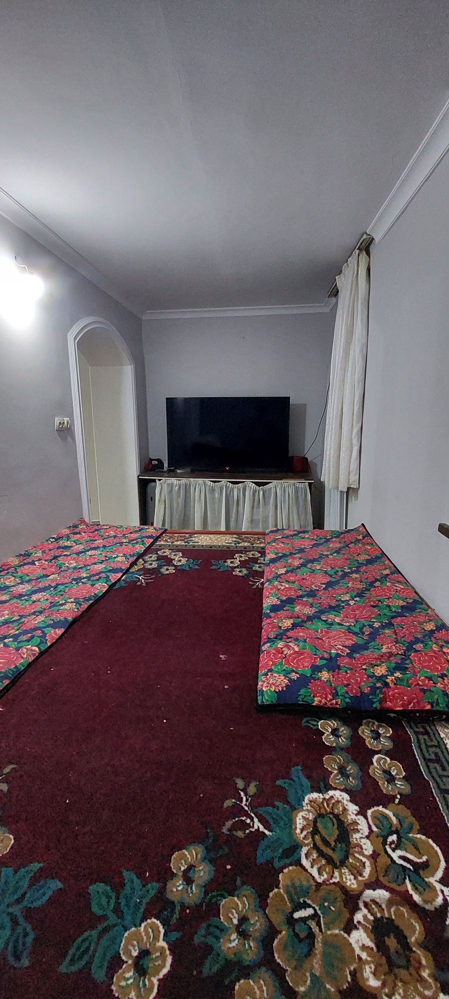 Termez shaxar uy sotiladi 3 xonalik
