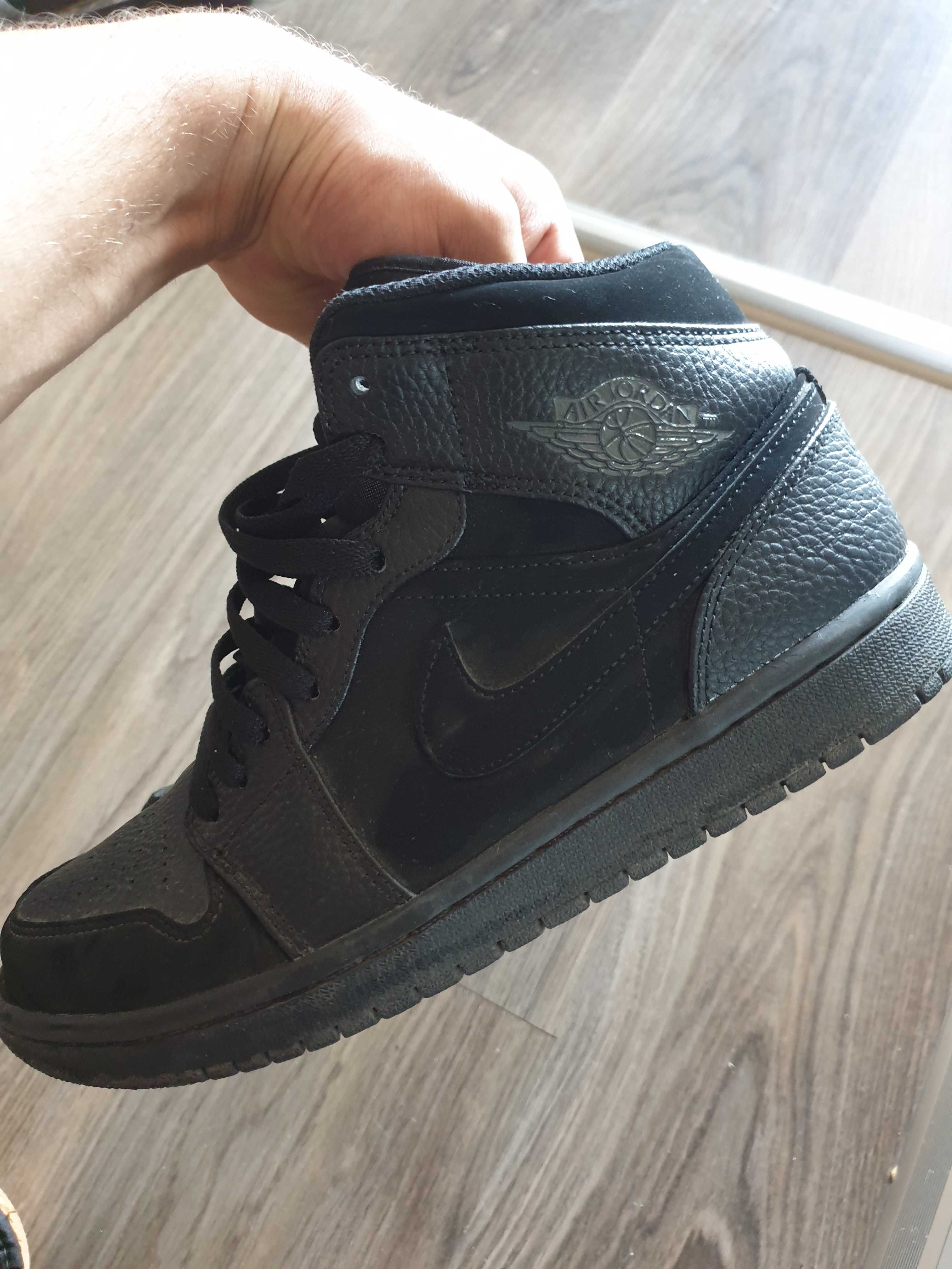 Nike air jordan negru