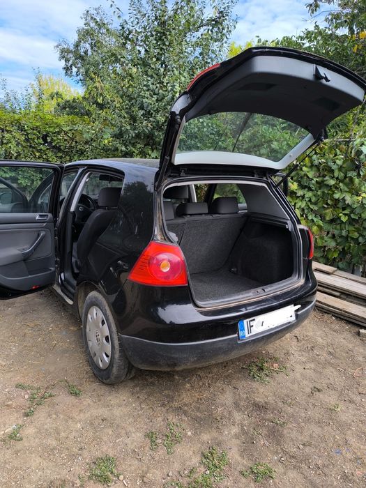 VW Golf 5,motor 1.4, 16V,75 CP, cod motor BCA și cutie 5 tr. cod FXQ