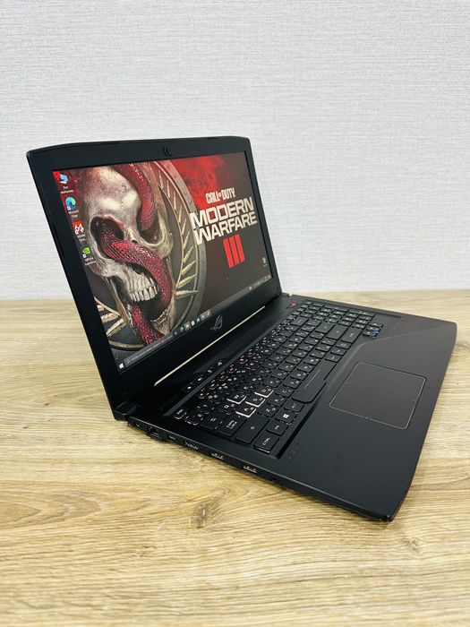 ASUS ROG Strix Core i7-12 Ядер+GTX-1050Ti Мощный, Игровой ноутбук