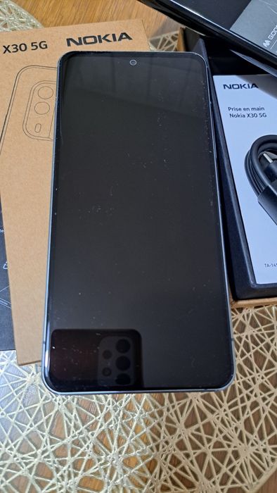 Vînd Nokia X30-5G