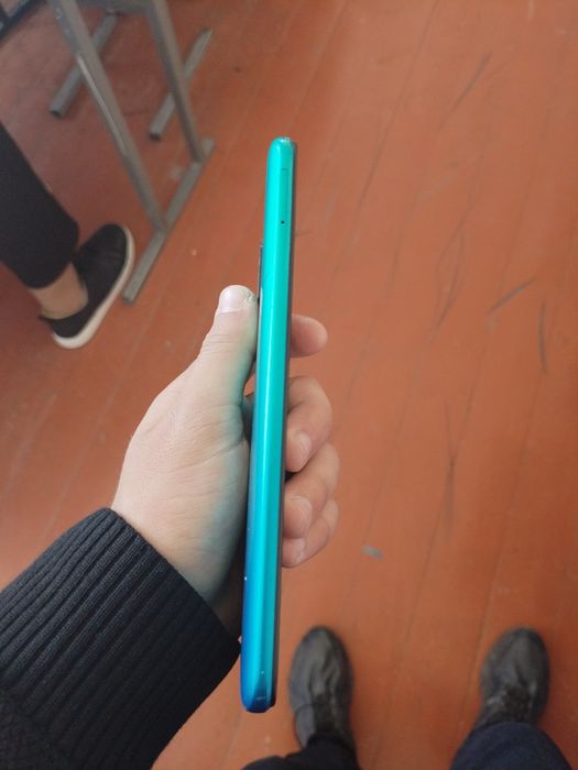 Redmi 9a в неплохом состоянии.