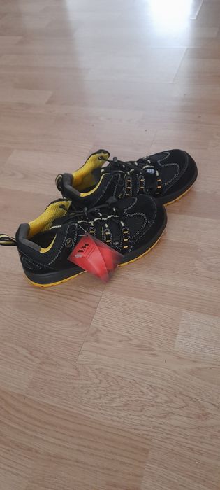 Bocanci lucru ,noi .