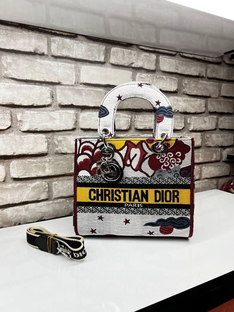 gentuțe Christian Dior