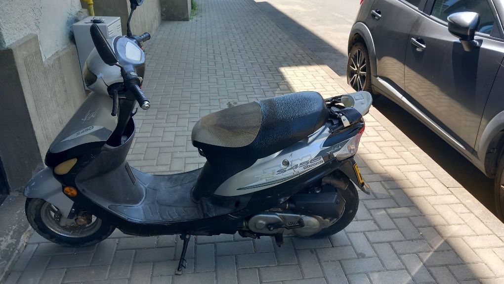 Scuter RS 350/ 80 cm3