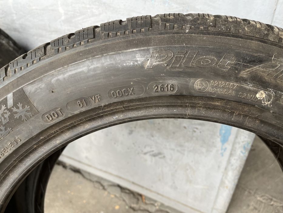 2 бр. зимни гуми 225/50/18 Michelin PA4 DOT 2616 4-4,5 mm