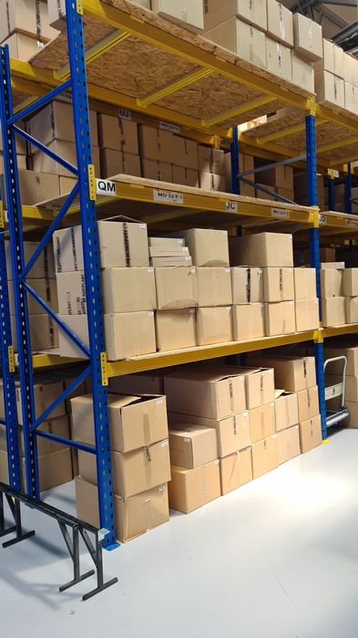 Rafturi metalice profesionale pentru euro paleți