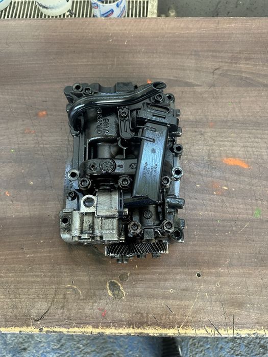 Pompa ulei passat b6 b7 cc tiguan golf skoda 2.0tdi cba cbb cff cfg