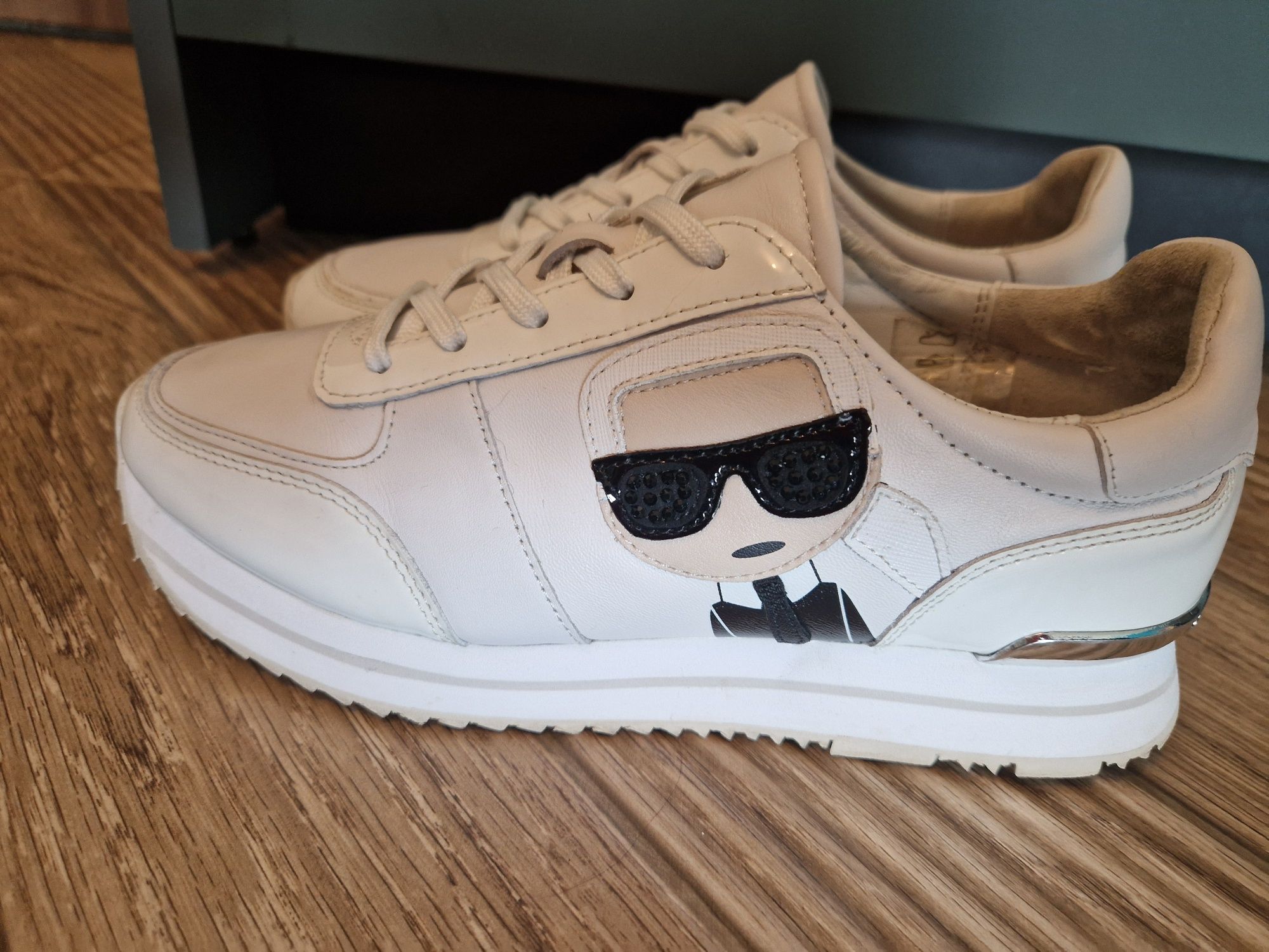 Оригинални дамски сникърси KARL LAGERFELD