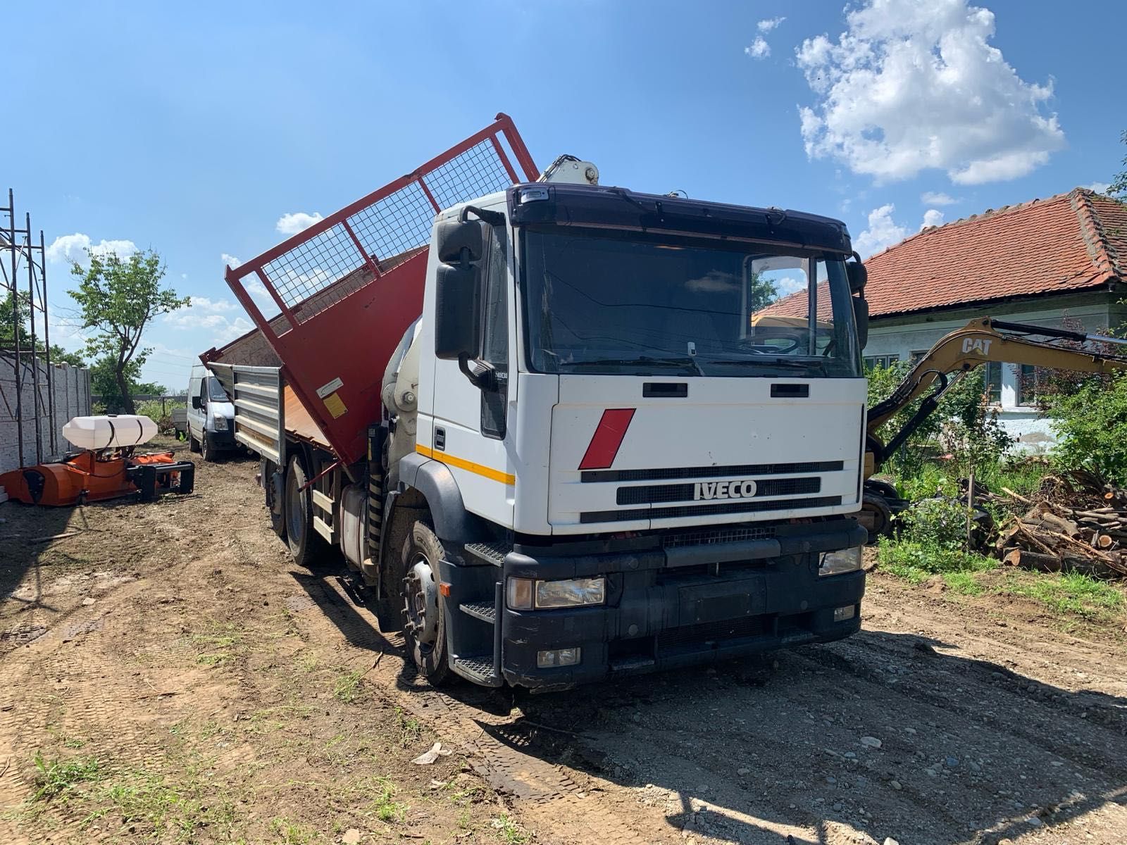 Camion cu Macara Iveco