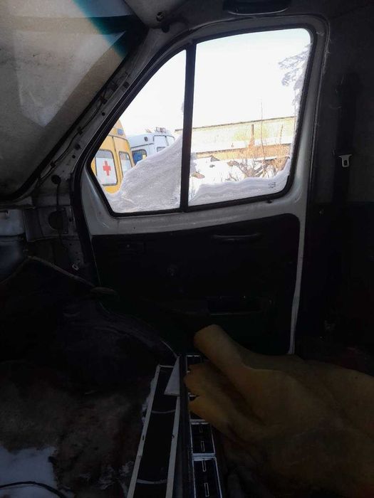 Продам по запчастям Соболь, УАЗ, ГАЗ, ЗИЛ.