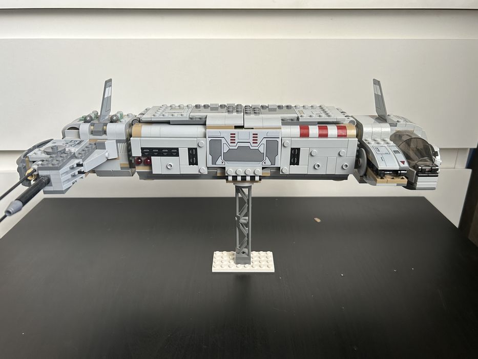 ОБМЕН!  LEGO Star Wars Republic Frigate (без фигурок и инструкций)