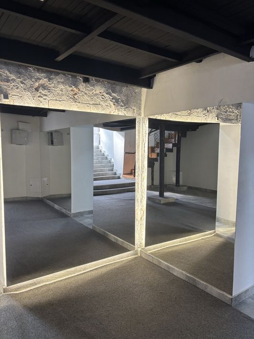 Продам зеркала настенные