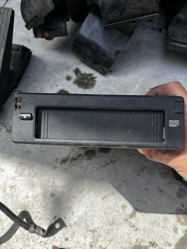CD changer bmw e60 e61/ сд чейнджър бмв е60 е61