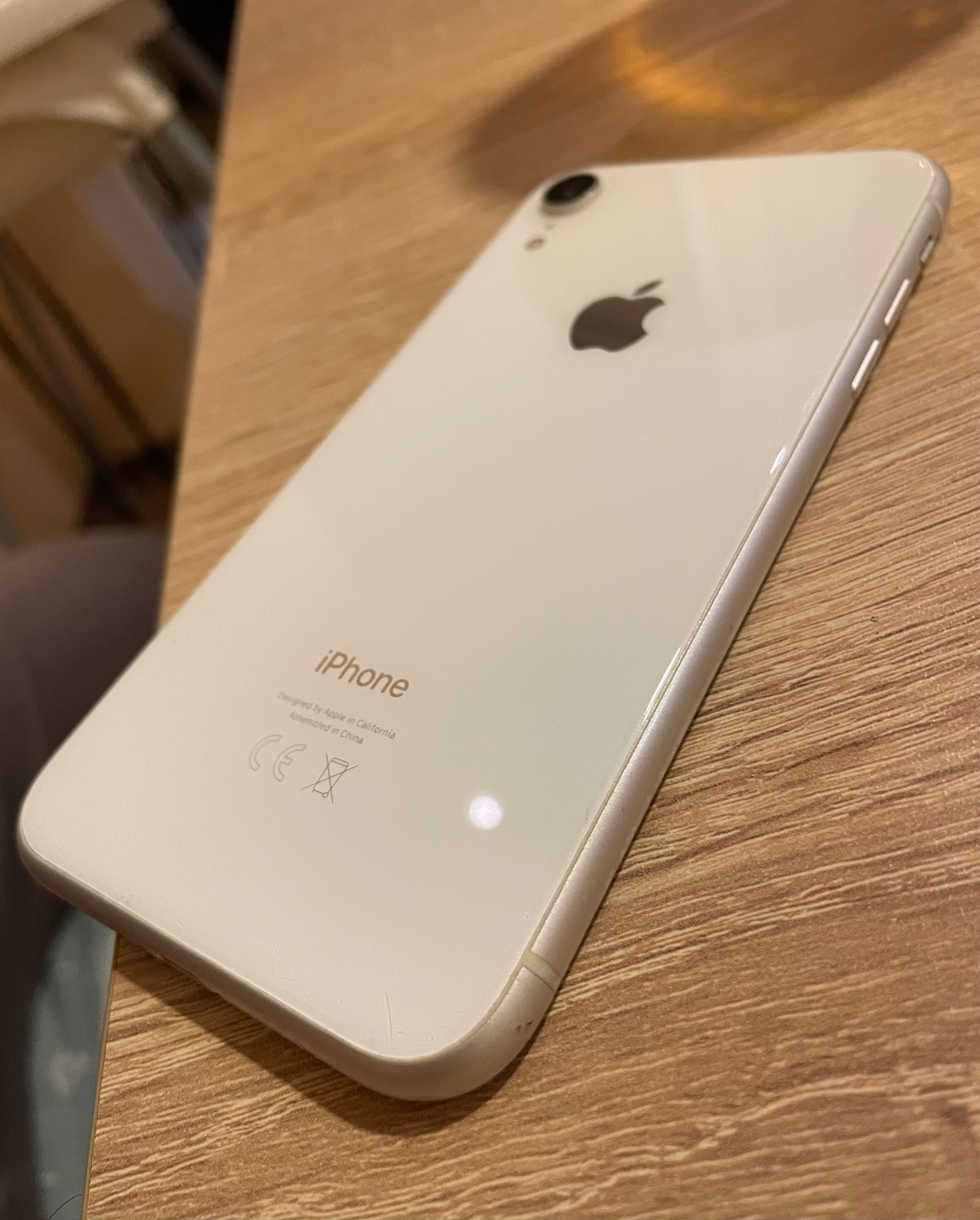 iPhone XR 64GB Запазен