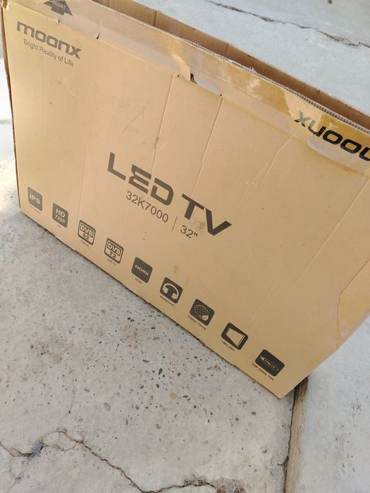 Televizor va tuner sotiladi.