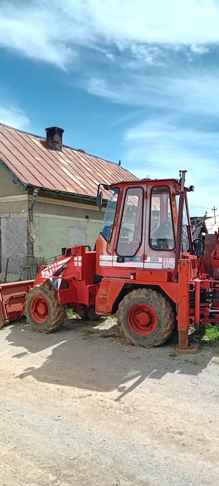 Buldoexcavator Fai 555