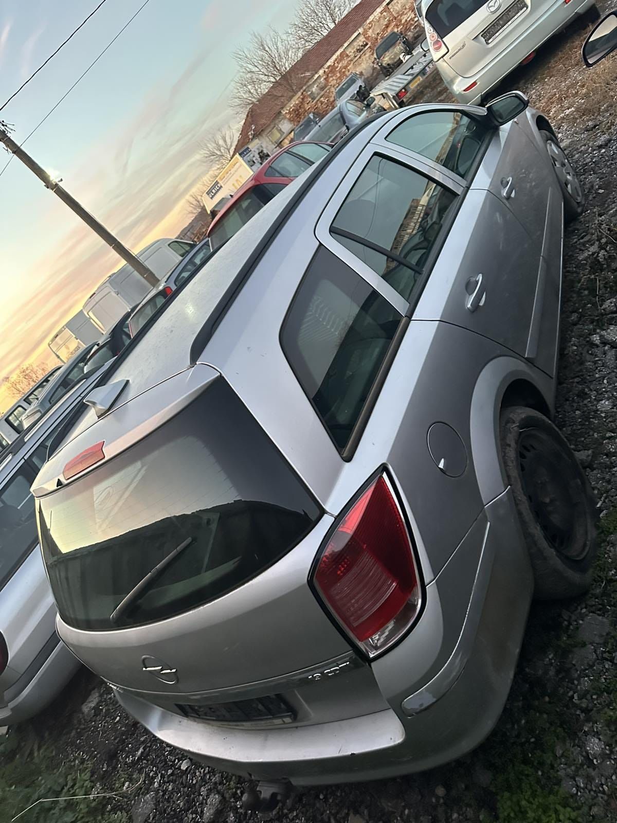 Opel Astra H 1.9cdti на части !