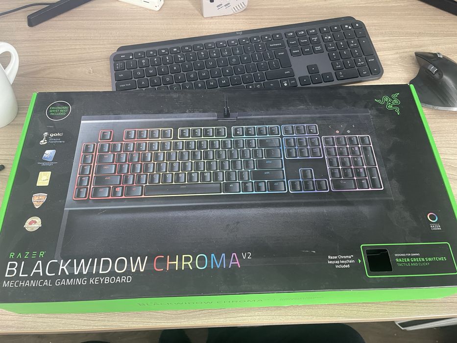 Razer Blackwidow Chroma V2, Razer Lancehead, Razer Tiamat 2.2 v2