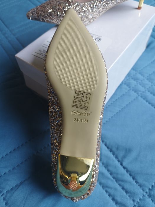 Дамски обувки 37 номер