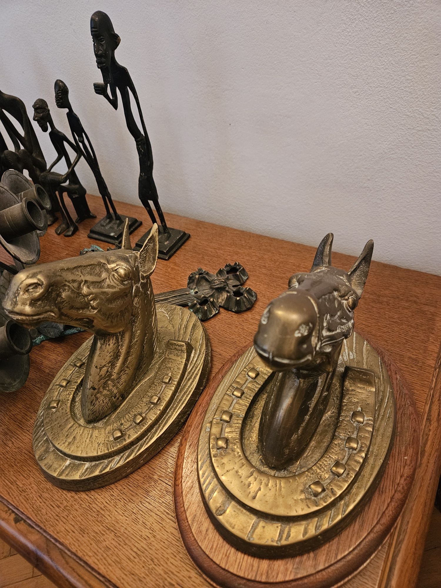 Bronz alama cal aplice statuete africane