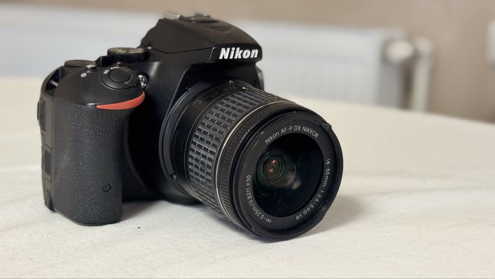 Nikon d550 + 18-55