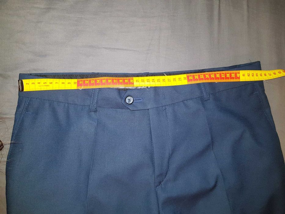 стилен тъмносин мъжки костюм Aggressor, сако гръдна 120 см, ханш 108 с