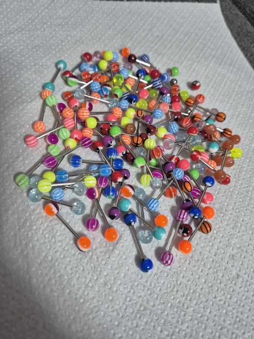 Piercing uri Constanta