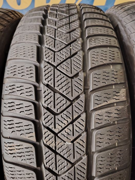 225/60 R18 Pirelli Sottozero Winter M+S RSC Runflat cu buză