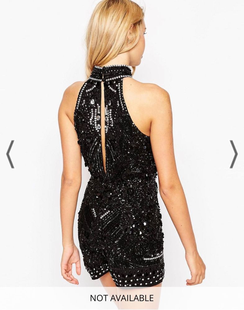 Salopeta bijuterie Asos cu paiete si pietre