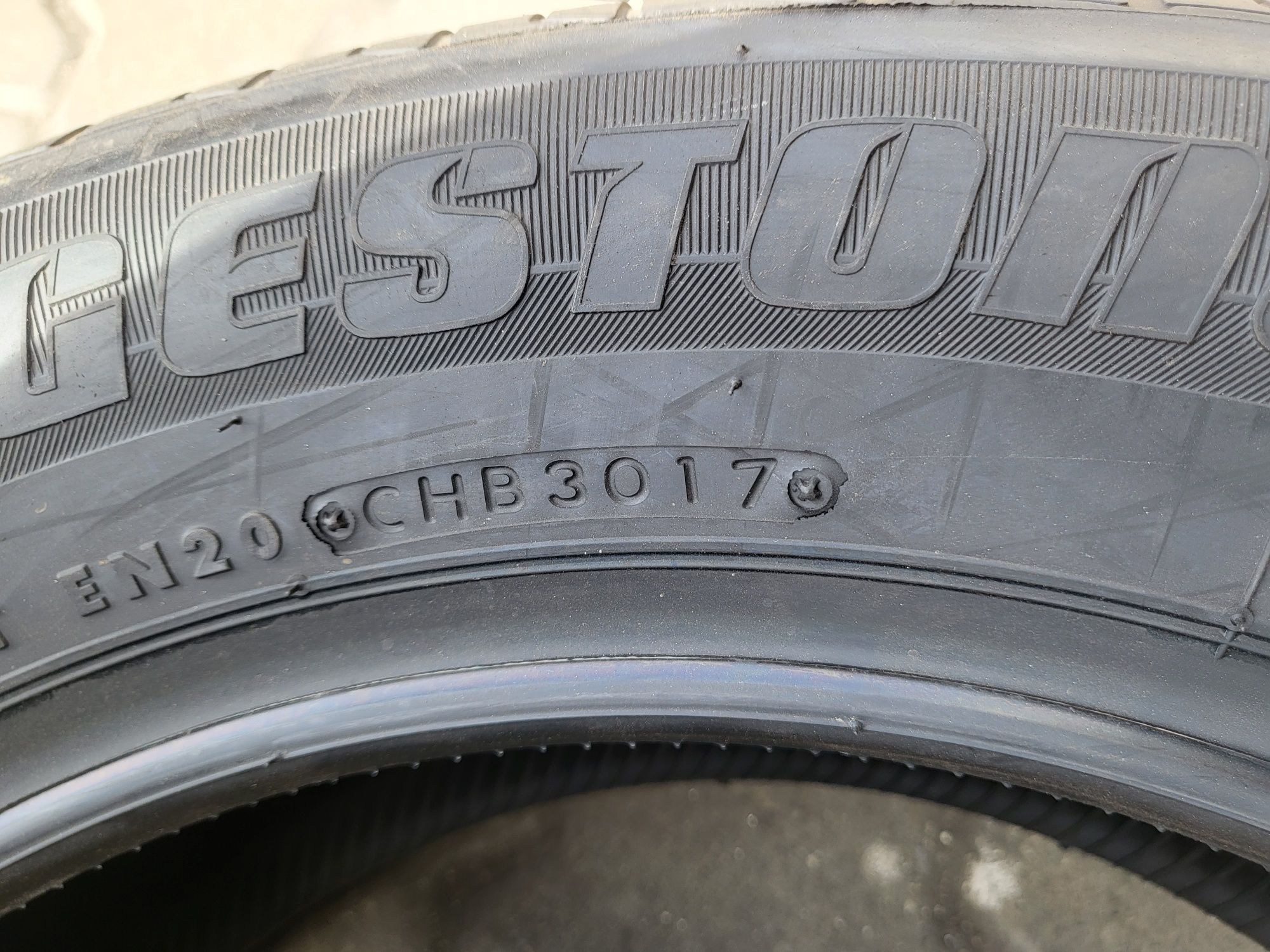 Anvelope turism vara noi Bridgestone 205 60 16