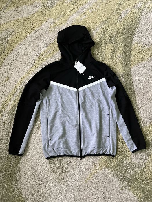 Nike Tech Fleece