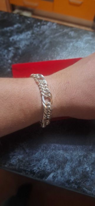 Србърна мъжка гривна 14гр.