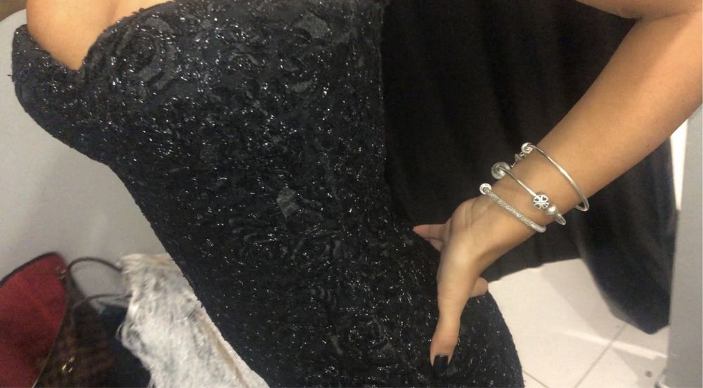 Rochie neagra tip corset scurta cu detalii sclipici