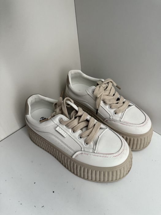 Кросовки обувь женский