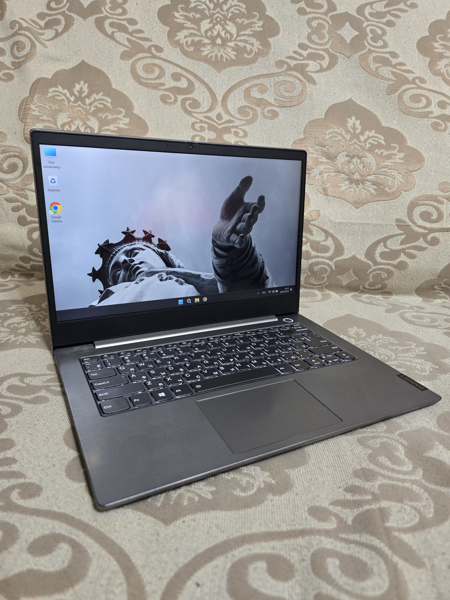 Lenovo ThinkBook 14 - ультрабук в идеальном состоянии