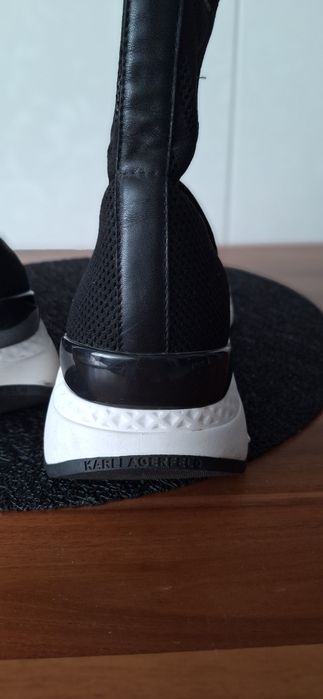 Кецове на Karl Lagerfeld. Маратонки Карл Лагерфелд.