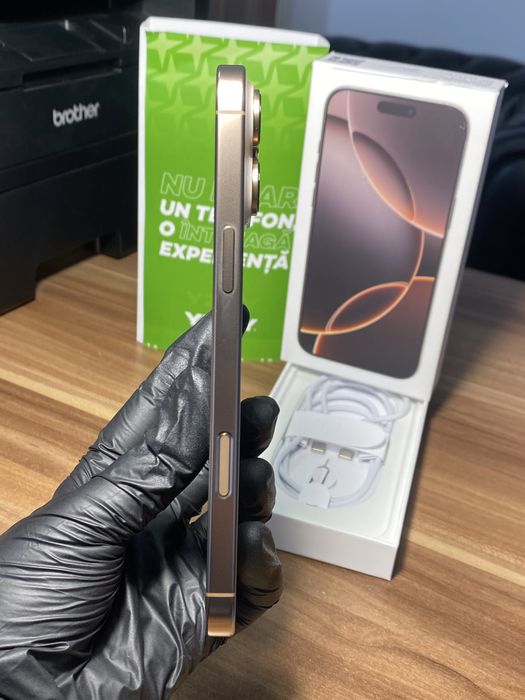 iPhone 16 Pro Max • 256 GB • Desert Titanium