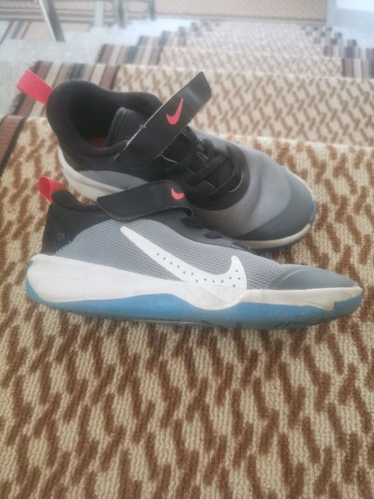 Nike маратонки 33 номер