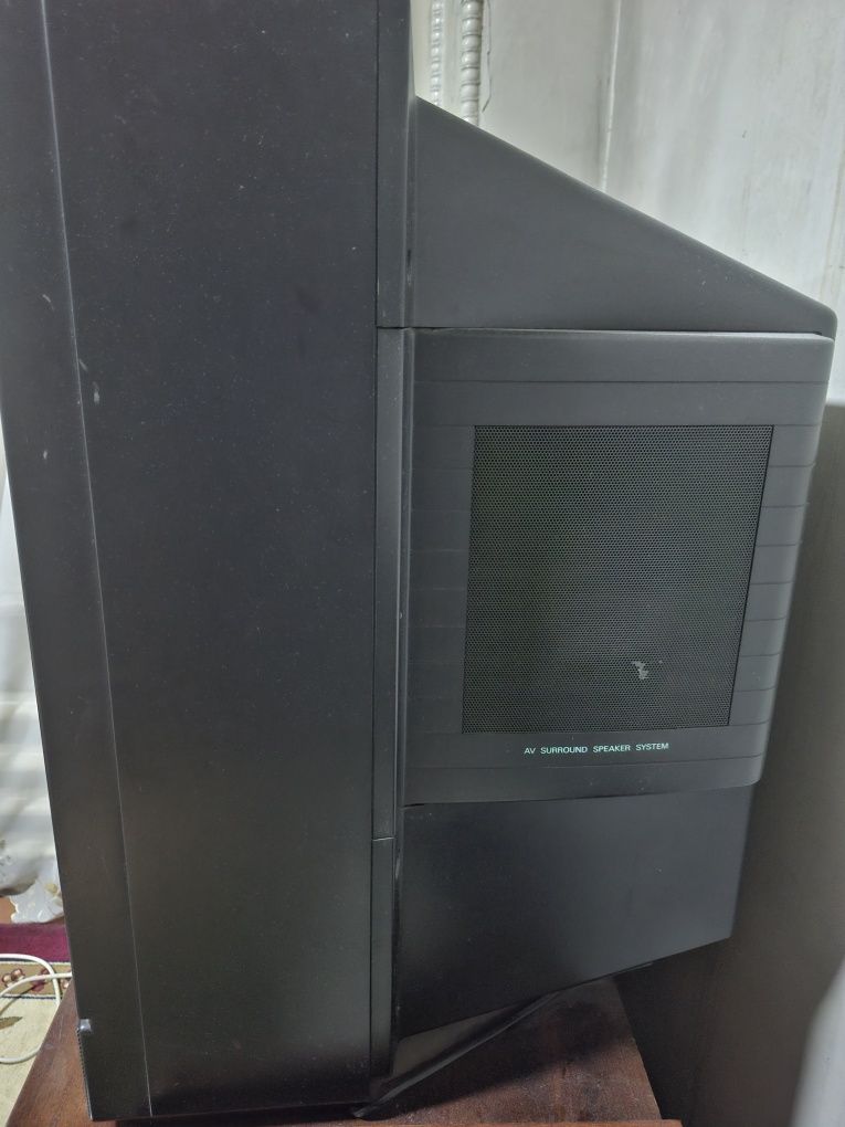 Продается б/у рабочий телевизор Sanyo