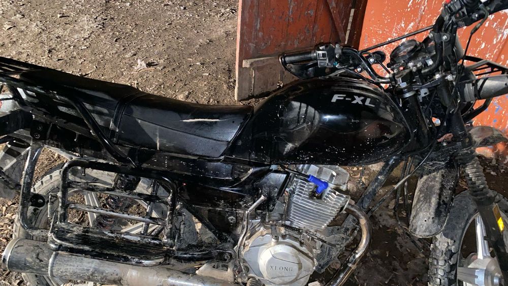 Мотоцикл 230 кубов