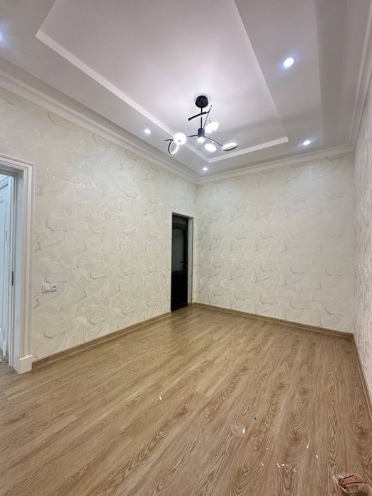 Sergeli xonabodda 1.7 sotix 5 xona uchaska sotiladi